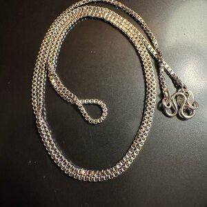 Stylish Silver Box Chain Necklace